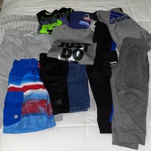 Bundle of boys clothes, size 4-5